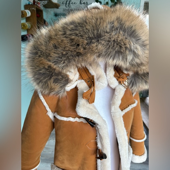 DAKOMA-KIDS OUTERWEAR MINK FUR-LINED COAT W/FUR HOOD-TIMBER Size 7 - Picture 6 of 15